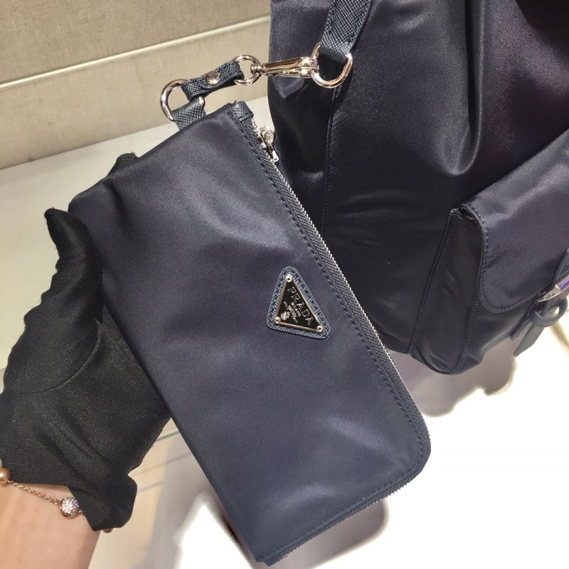 Pra*a backpacks